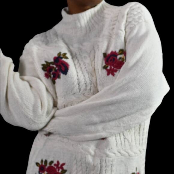 Vintage American Eagle Chunky Sweater White HandKnit Fisherman Floral Size Large - Picture 3 of 15